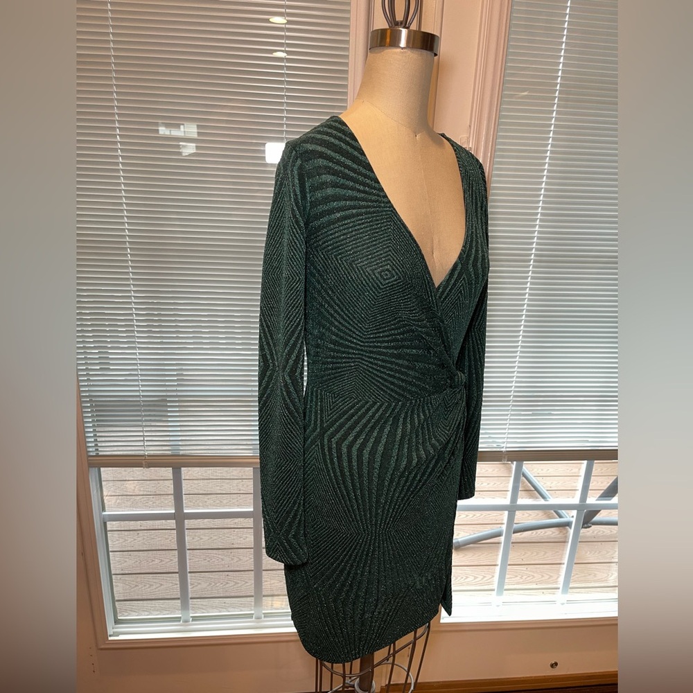 Green Ruched Wrap Dress Small Long Sleeve Bodycon Cocktail Party Dress - Picture 2 of 10